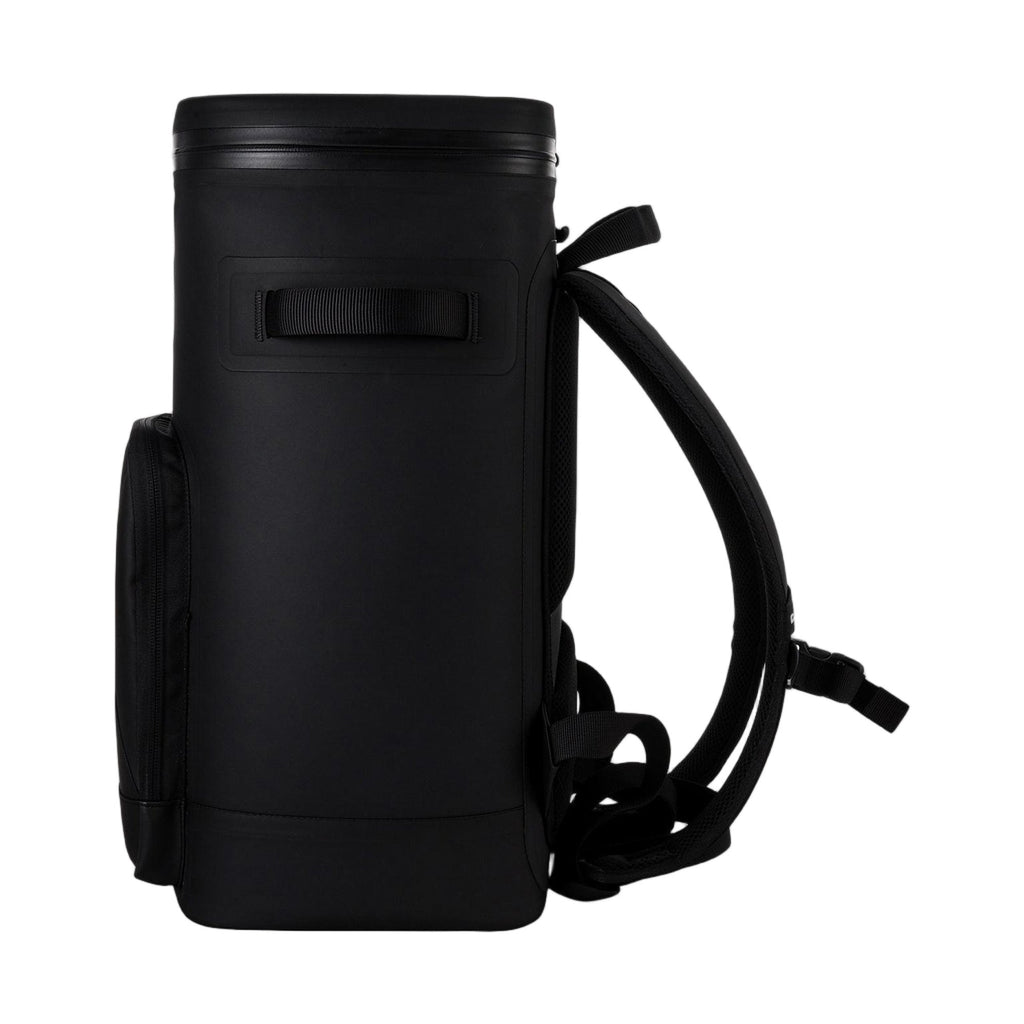 Backcountry Class™ Backpack Cooler