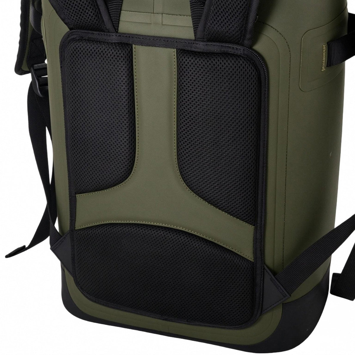 Backcountry Class™ Backpack Cooler